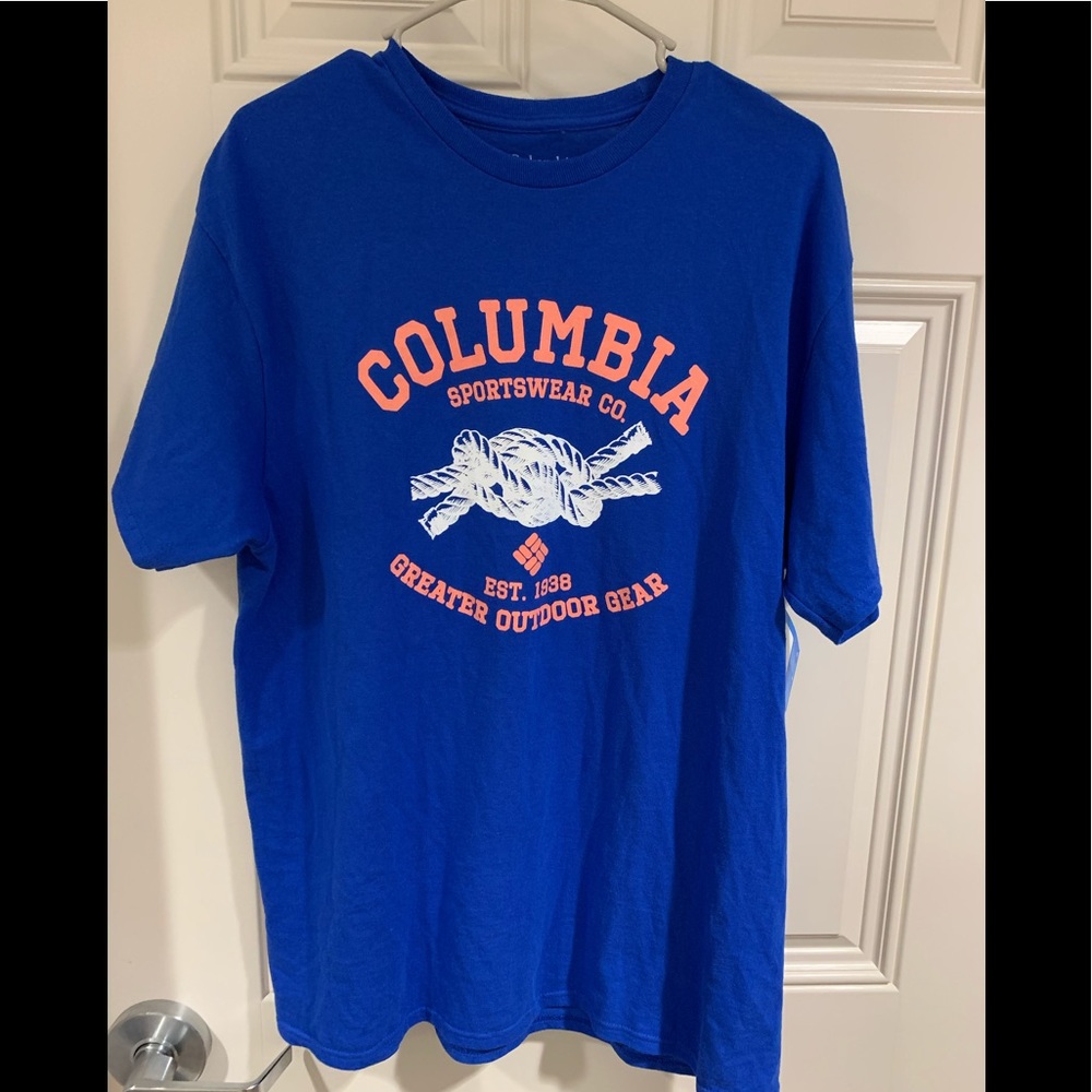 Blue Columbia short sleeve shirt